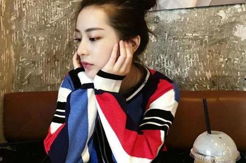 娱乐圈吃瓜爆料女生微博,揭秘微博背后的明星八卦风云